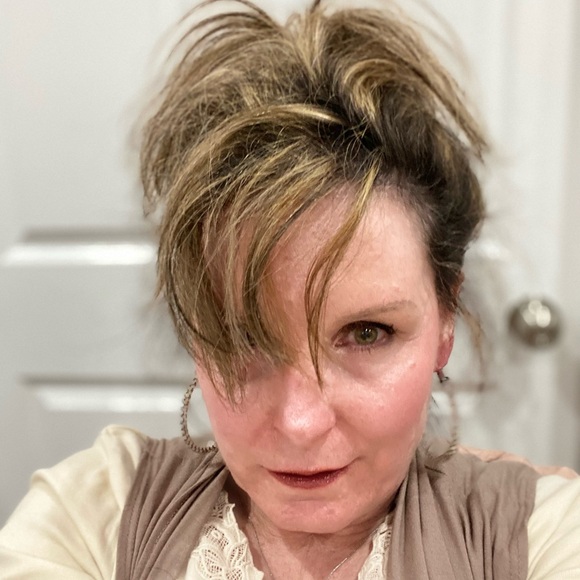 Meet your Posher, Robbin - Picture 3 of 3